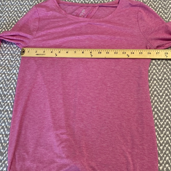 ⚡️Last Days! Gap Fit Active Thumb Hole Split Open Back Tie Knot Top S - Picture 6 of 10